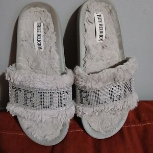 True Religion Women's Faux Fur Slide Sandals in Light Gray with Crystal Band